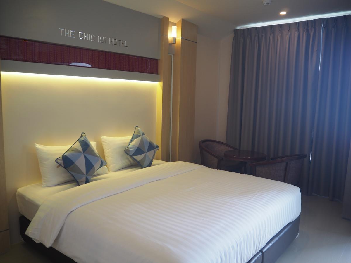 The Chic 101 Hotel Selaphum Екстериор снимка